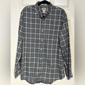 L.L. Bean Mens Large Black / White Plaid Long Sleeve Button Down Wrinkle Free